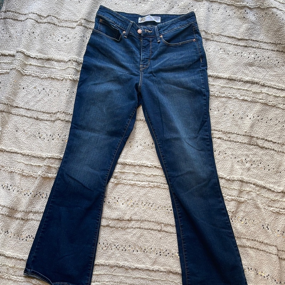 New Levi jeans size 30/30 bootcut